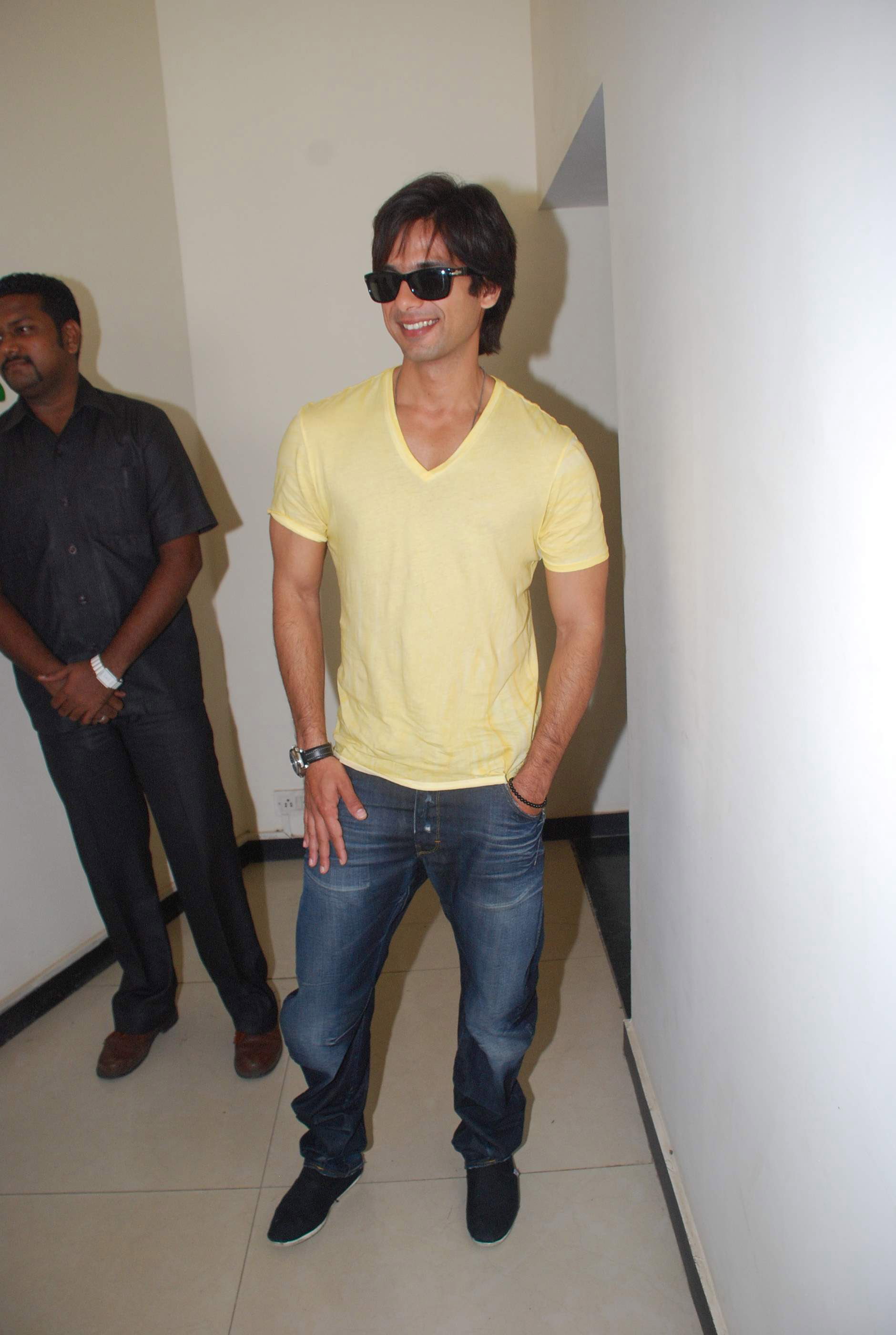 Shahid Kapoor at Radio Mirchi Pictures | Picture 62810